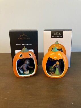 Hallmark Happy Halloween 2021 & 2022 ornaments